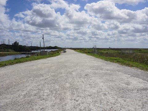 Everglades, Conservation Levee Greenway