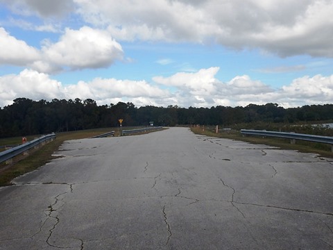 Inglis Dam Recreation Area, Florida eco-biking