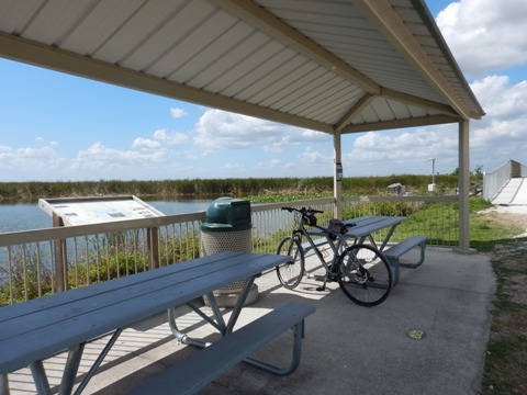 Lake Apopka Loop Trail