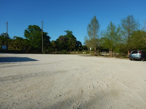 Lake Apopka Loop Trail