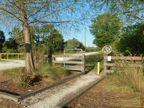 Lake Apopka Loop Trail