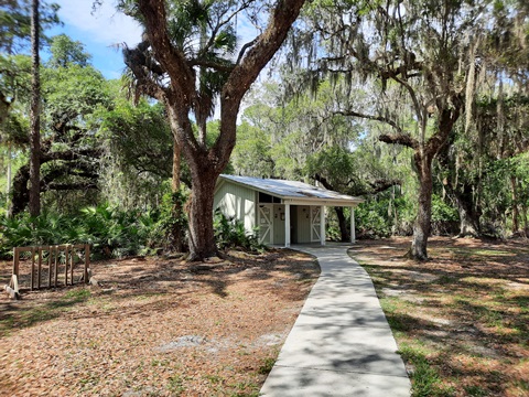 Lake Kissimeee State Park, Florida eco-hiking