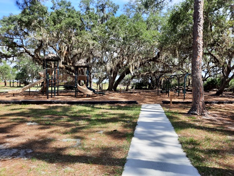 Lake Kissimeee State Park, Florida eco-hiking