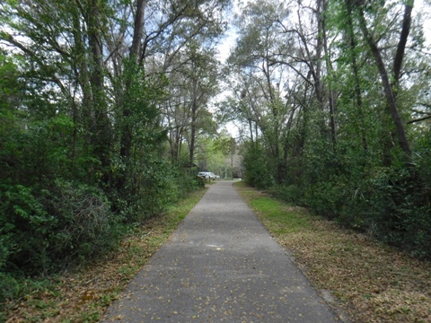 Gainesville-Hawthorne Trail, Lochloosa to Hawthorne