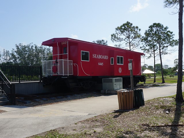 Venice Legacy Trail, Venice FL biking