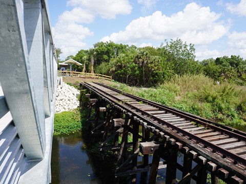 Venice Legacy Trail, Venice FL biking