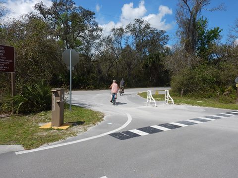 Spring-to-Spring Trail, Volusia County, DeBary Plantation to Blue Spring State Park, bike Central Florida