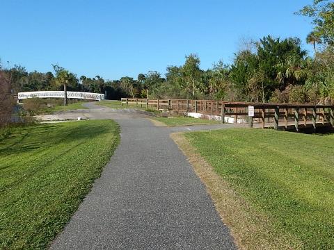 Chain of Lakes Park