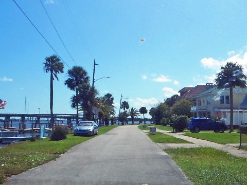 Sweetheart Trail, Daytona Beach