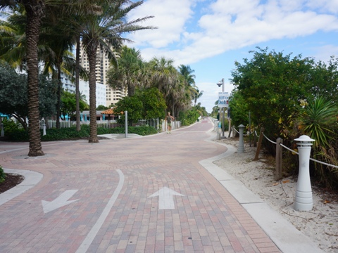 Miami Beachwalk, Mid Beach