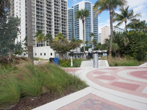 Miami Beachwalk, Mid Beach