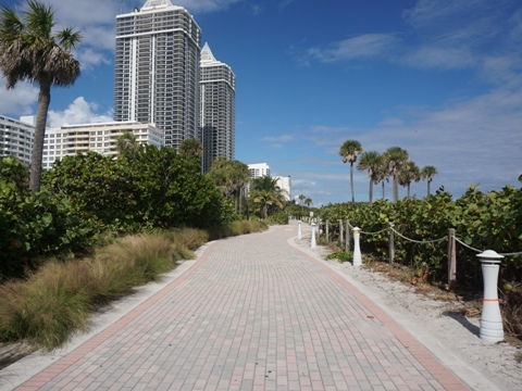 Miami Beachwalk, Mid Beach