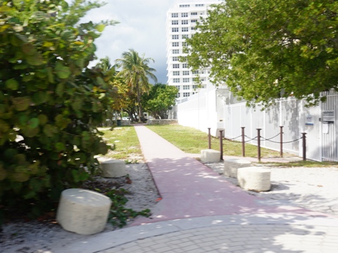 Miami Beachwalk, Mid Beach