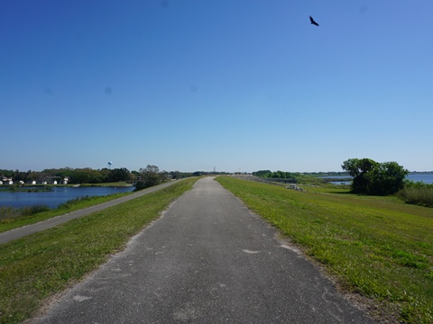 Lake Okeechobee Scenic Trail, Northeast section