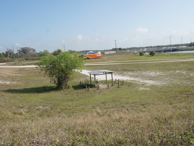 Lake Okeechobee Scenic Trail, Northeast section