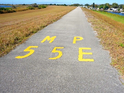 Lake Okeechobee Scenic Trail, Northeast section