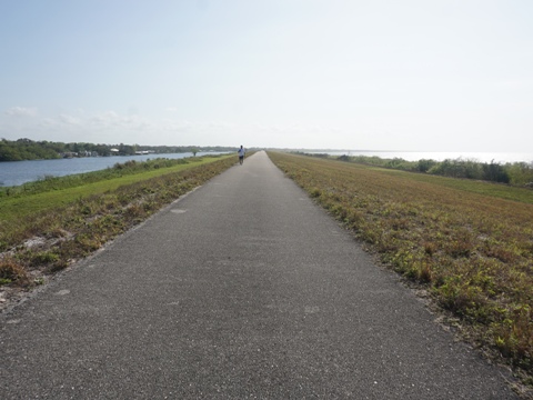 Lake Okeechobee Scenic Trail, Northeast section
