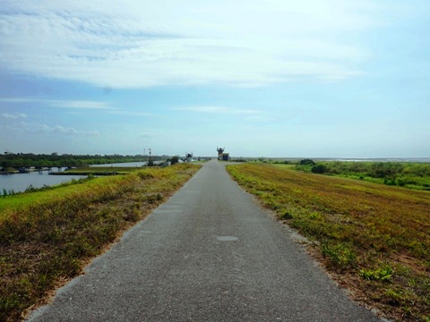 Lake Okeechobee Scenic Trail, Northeast section