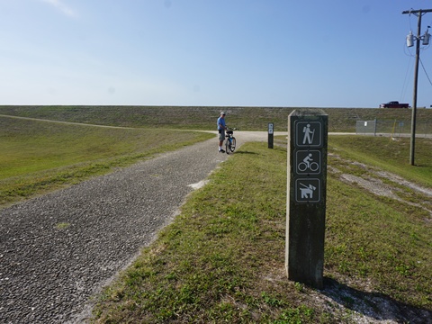 Lake Okeechobee Scenic Trail, Northeast section