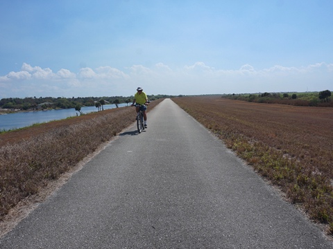Lake Okeechobee Scenic Trail, Northeast section