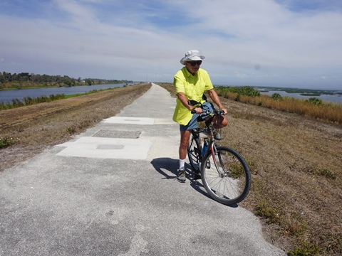 Lake Okeechobee Scenic Trail, Northeast section