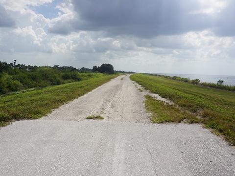 Lake Okeechobee Scenic Trail, Southeast Section