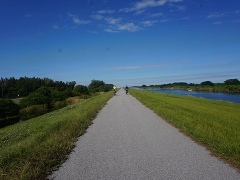 Lake Okeechobee Scenic Trail, Moore Haven