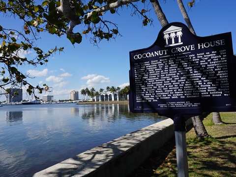 Palm Beach Lake Trail