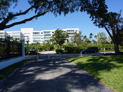 Palm Beach Lake Trail