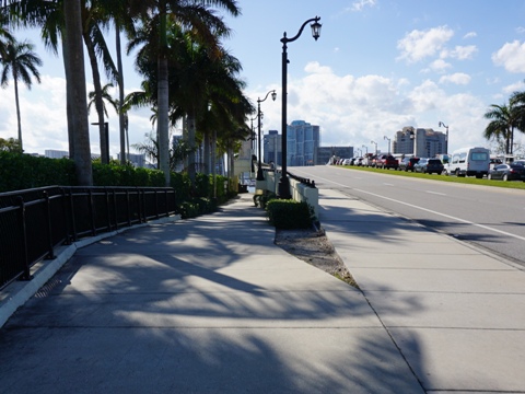 Palm Beach Lake Trail