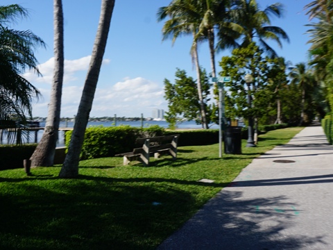 Palm Beach Lake Trail