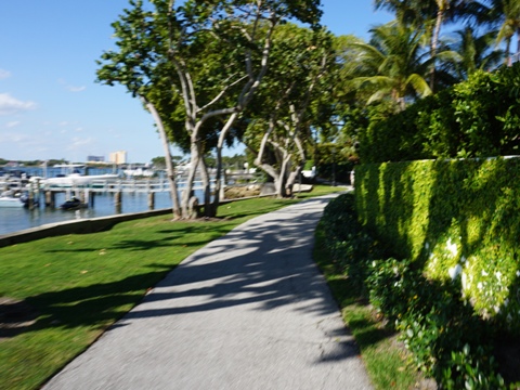 Palm Beach Lake Trail