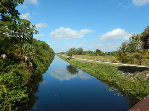 John Yarbrough Linear Park Trail, Ft Myers FL