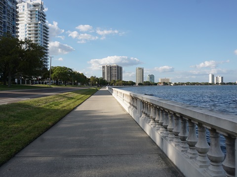 Bayshore Linear Park Trail