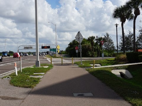 Florida Bike Trails, Courtney Campbell Causeway Trail