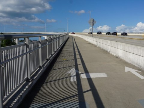 Florida Bike Trails, Memorial Causeway Trail, Clearwater