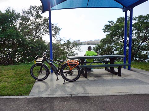 Florida Bike Trails, Memorial Causeway Trail, Clearwater