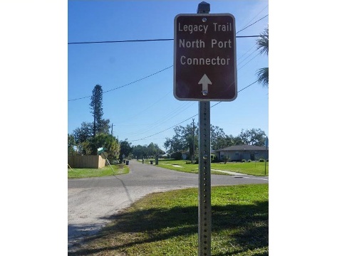 North Port Connector, Florida Bike Trail. E-Z Map, Photos.