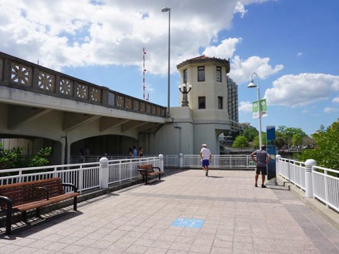 Florida Bike Trails, Tampa Riverwalk