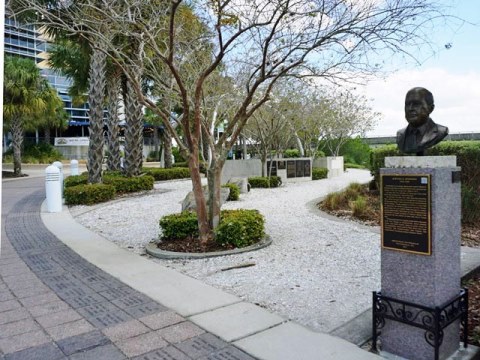 Florida Bike Trails, Tampa Riverwalk