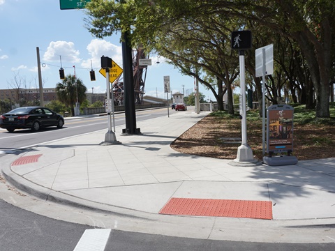 Florida Bike Trails, Tampa Riverwalk