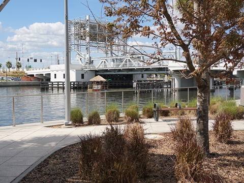 Florida Bike Trails, Tampa Riverwalk